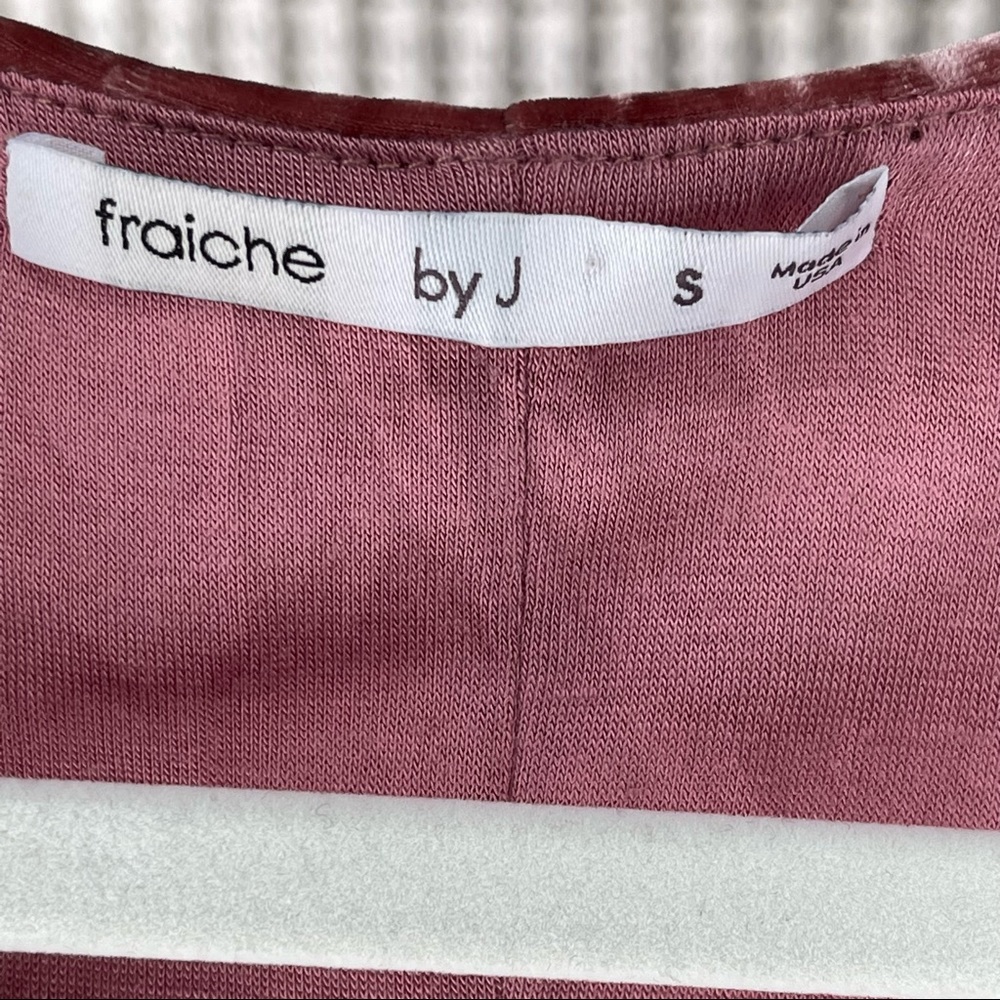 Fraiche By J Pink Velvet dress in Small - Picture 4 of 5